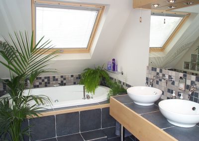 banner image small bathrooms in hull